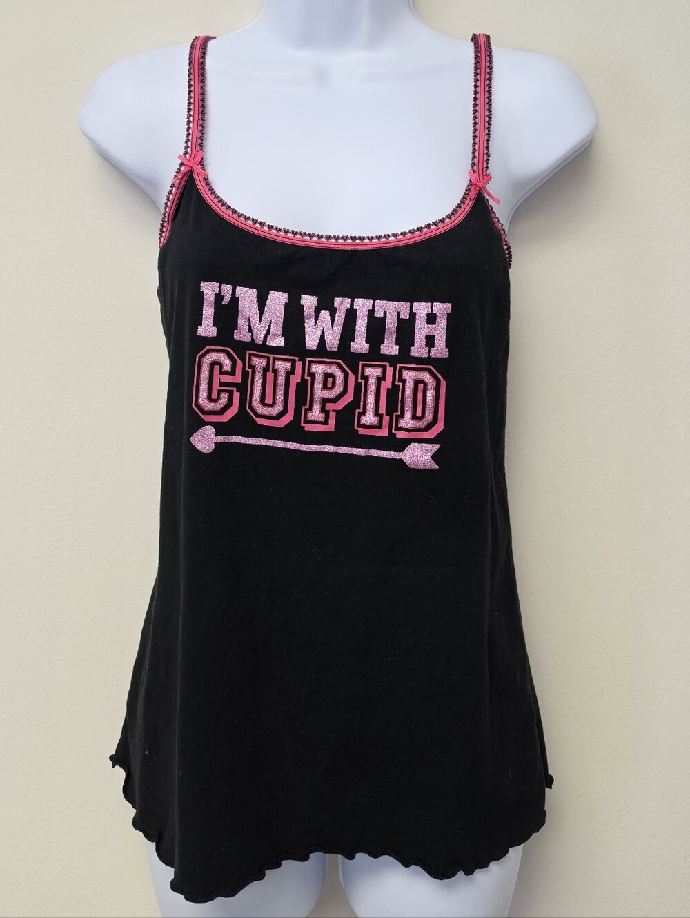 I'm With Cupid Lettice Hem Heart Trim Y2K Graphic Tank Top Black Pink L